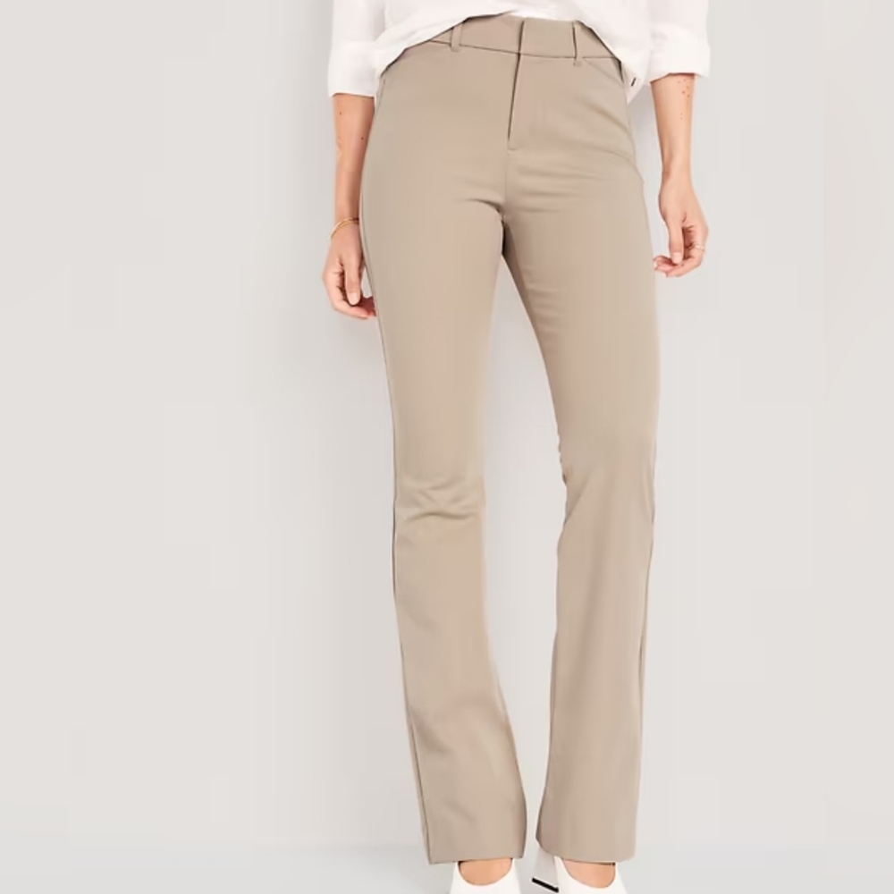 Old Navy High Waisted Pixie Flared Khaki Chino Pants Size 20
